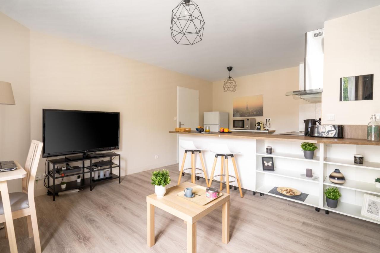 Logement Noah Courcouronnes Exterior photo