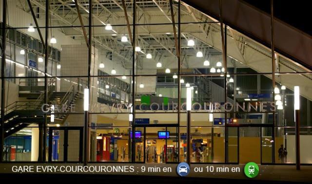 Logement Noah Courcouronnes Exterior photo