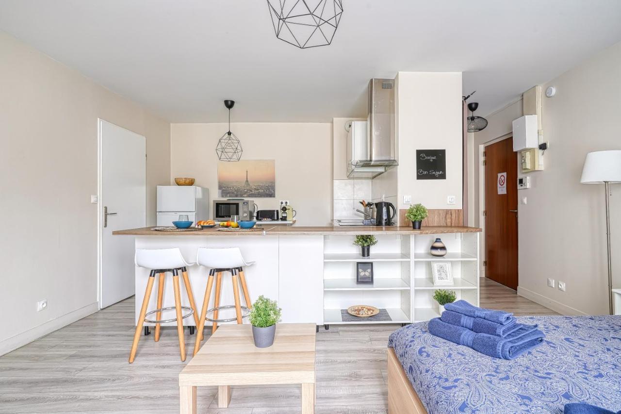 Logement Noah Courcouronnes Exterior photo